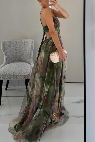 Giselle – Enchanting Floral Print Maxi Dress