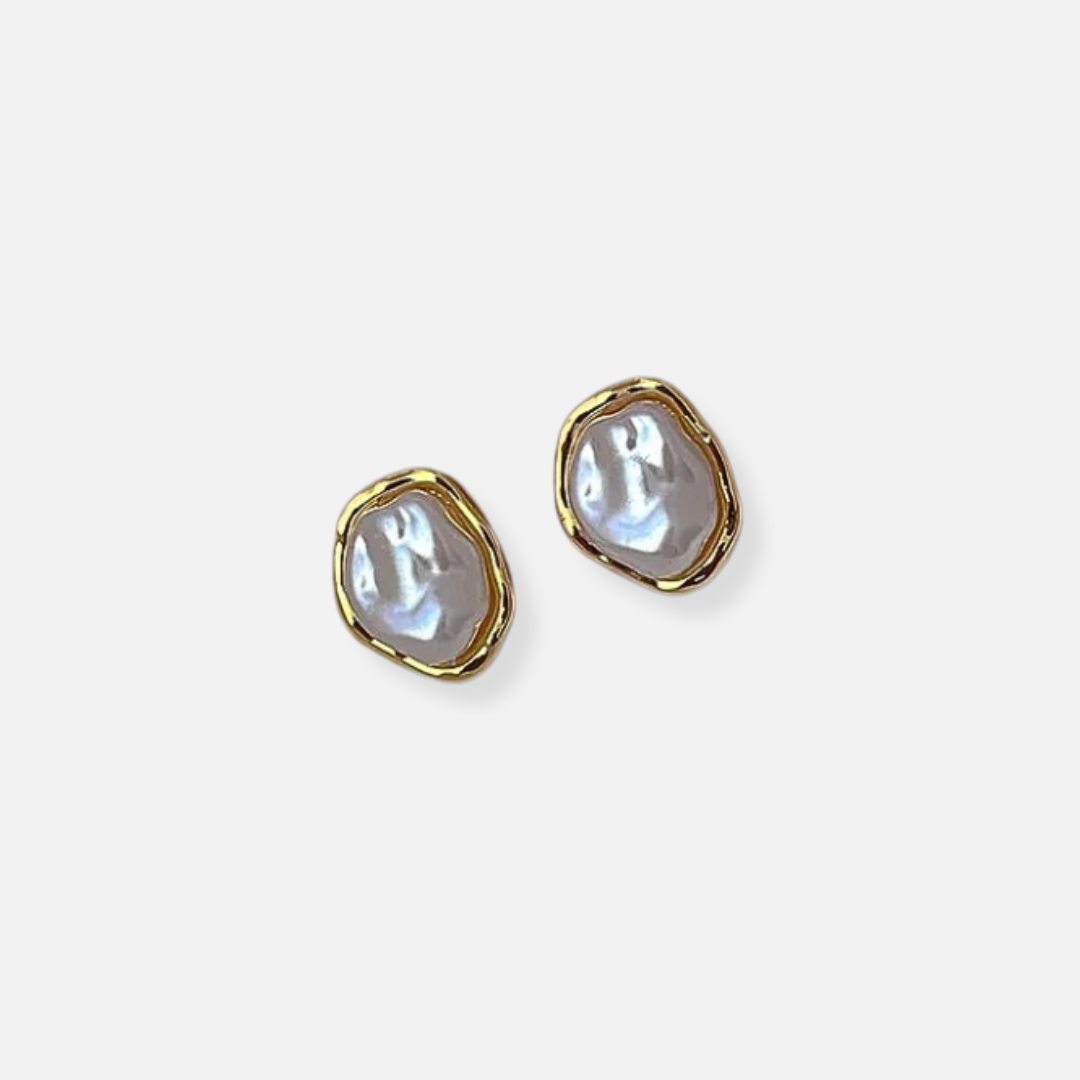 Carmen Elegant Pearl Earrings