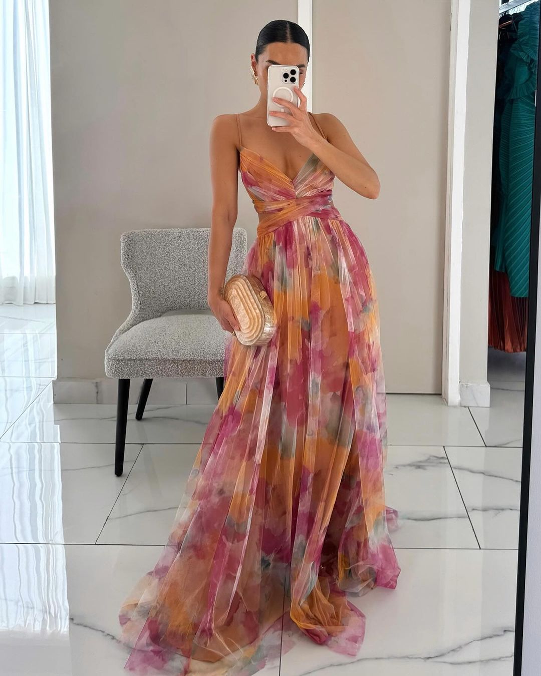 Giselle – Enchanting Floral Print Maxi Dress