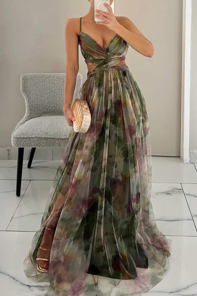 Giselle – Enchanting Floral Print Maxi Dress