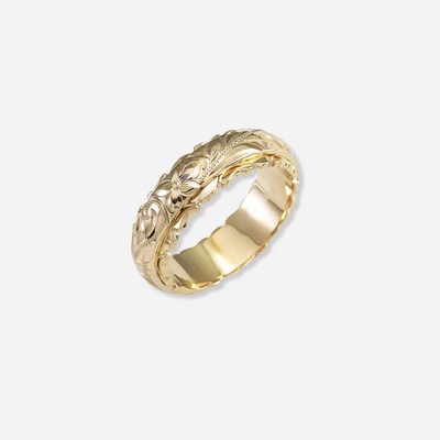 Madelief Vintage Ring with Floral Accent