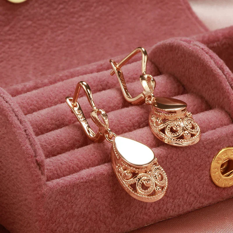 Merel Drop Earrings