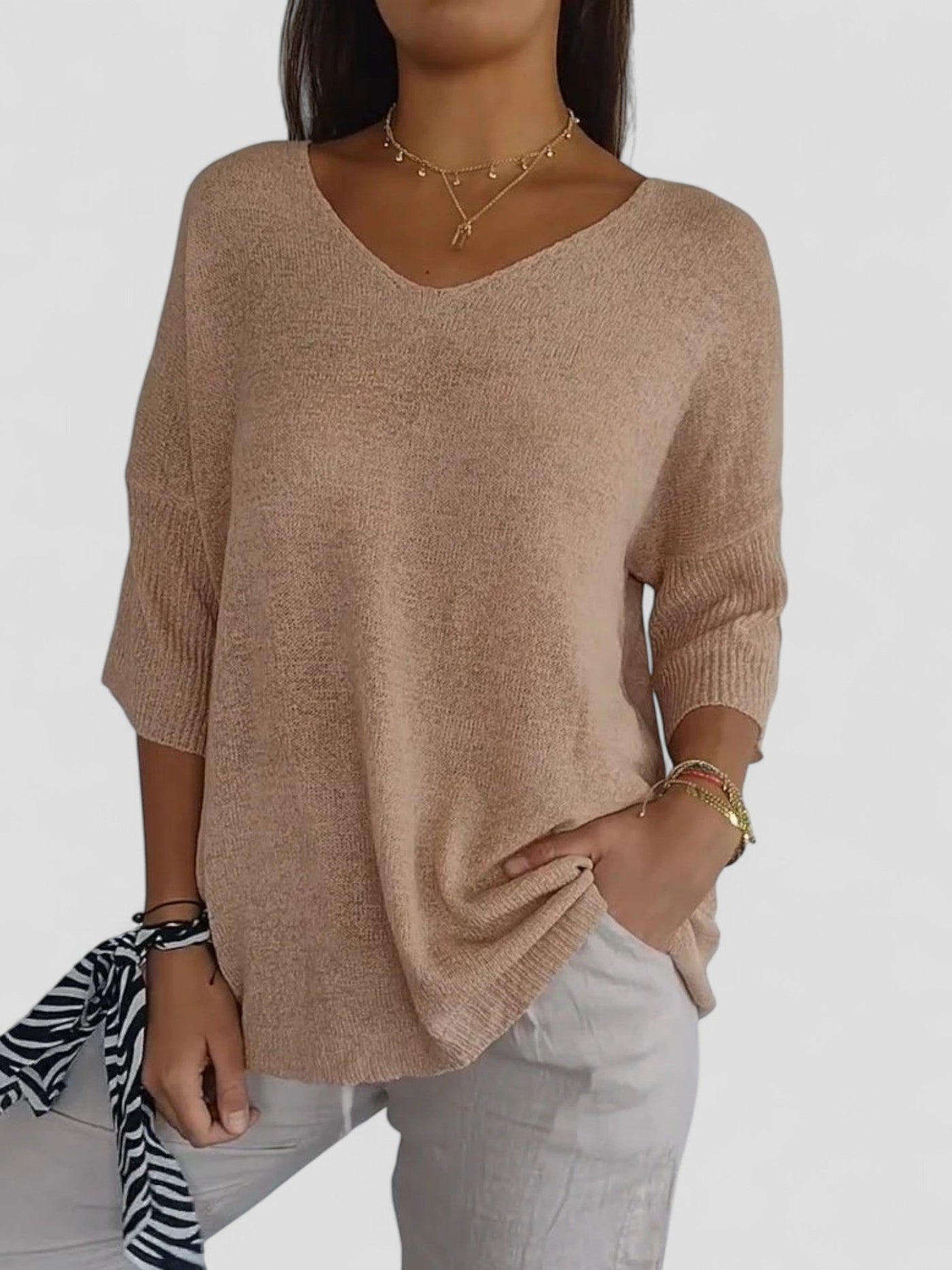 Aurea - V-Neck Knit Top