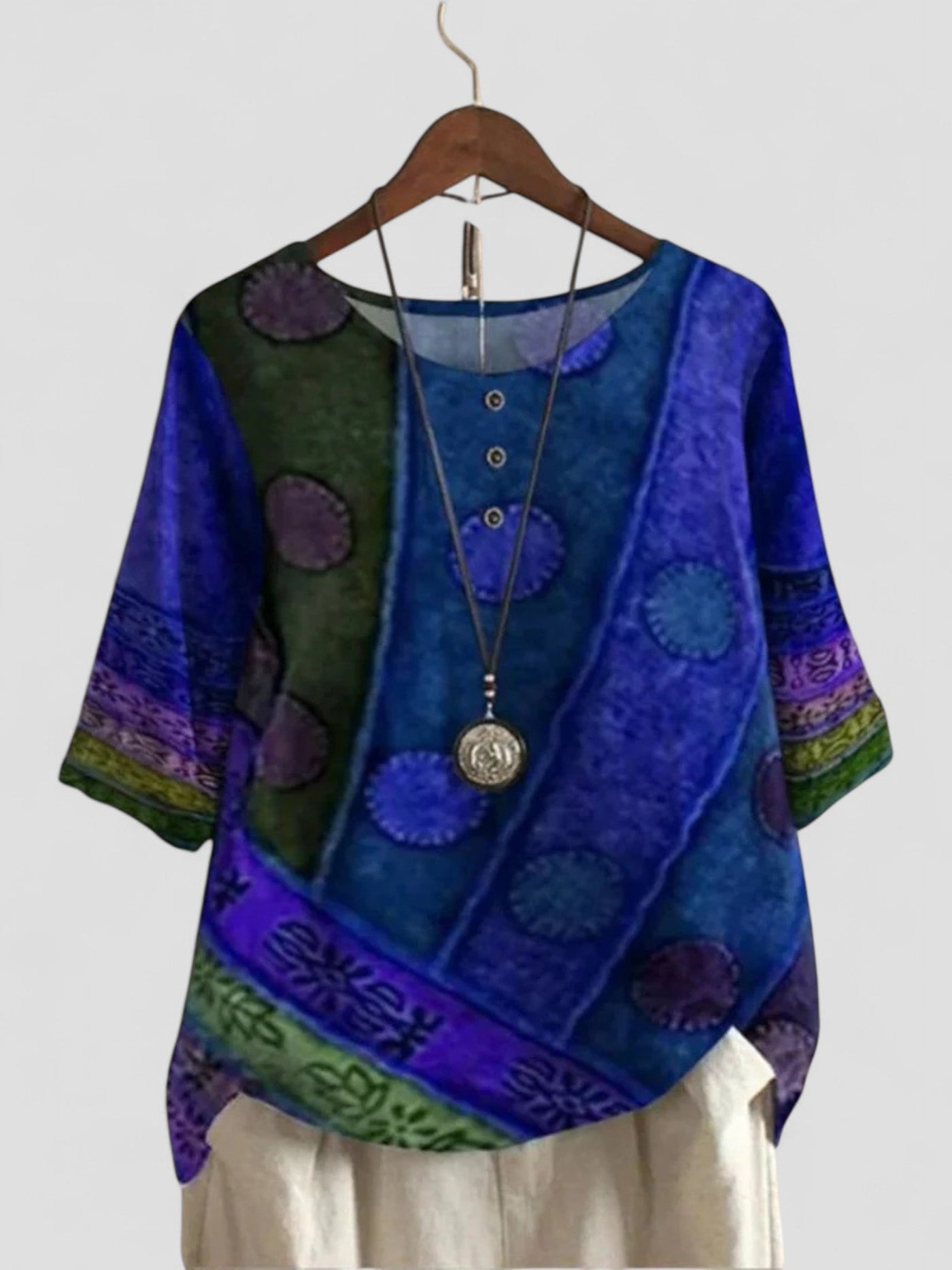 Anny - Artistic flair with comfort