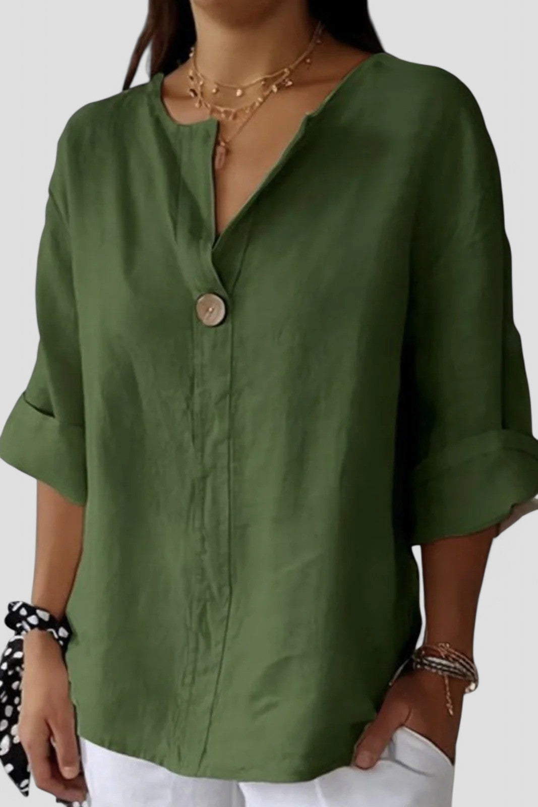 Zamma - Relaxed V-Neck Top