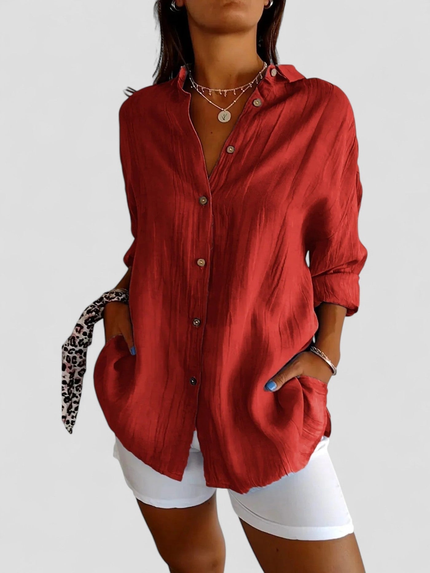 Violetta - Elegant Women's Shirt