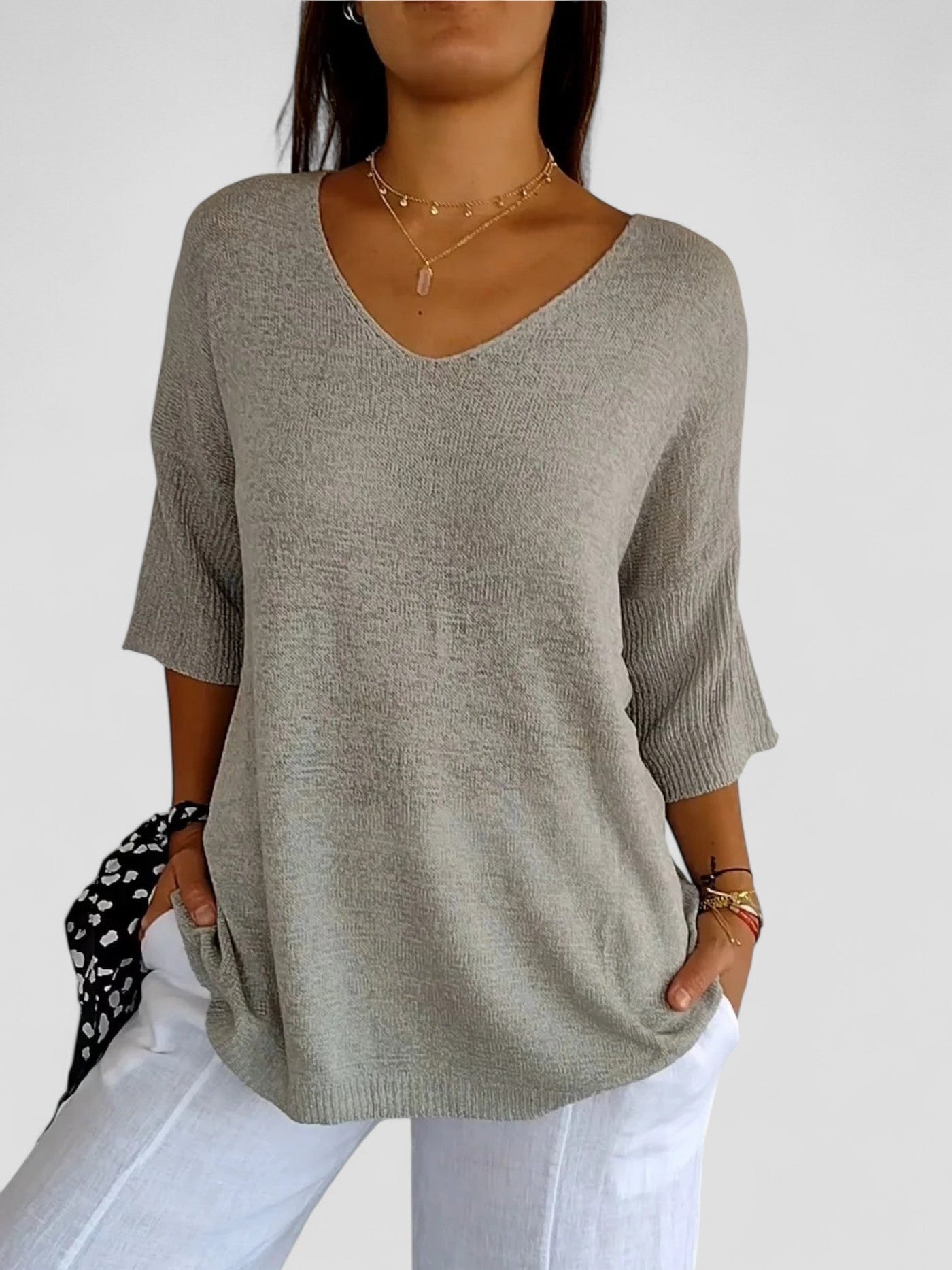 Aurea - V-Neck Knit Top