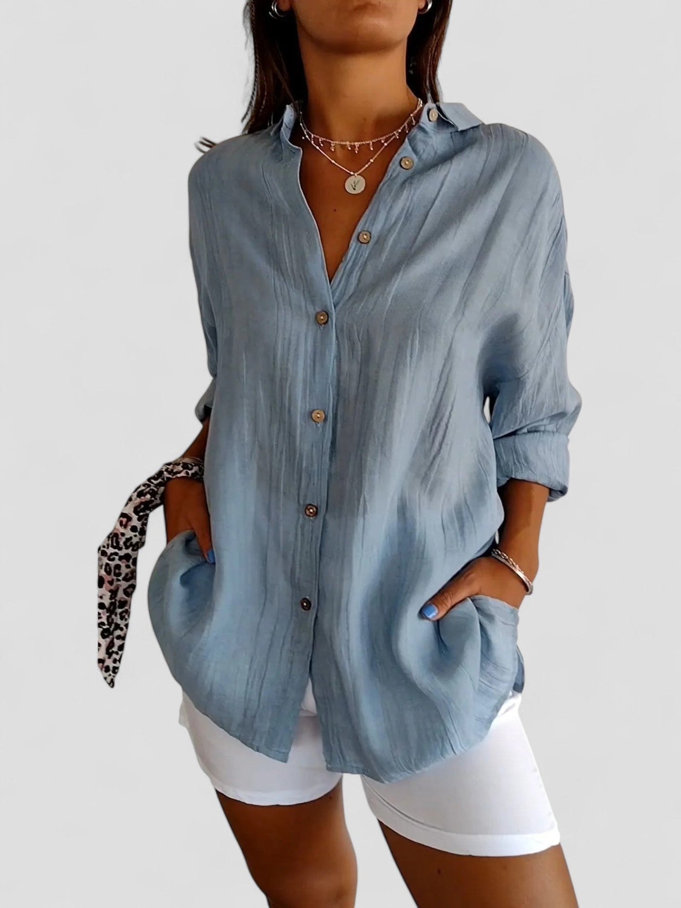 Violetta - Elegant Women's Shirt