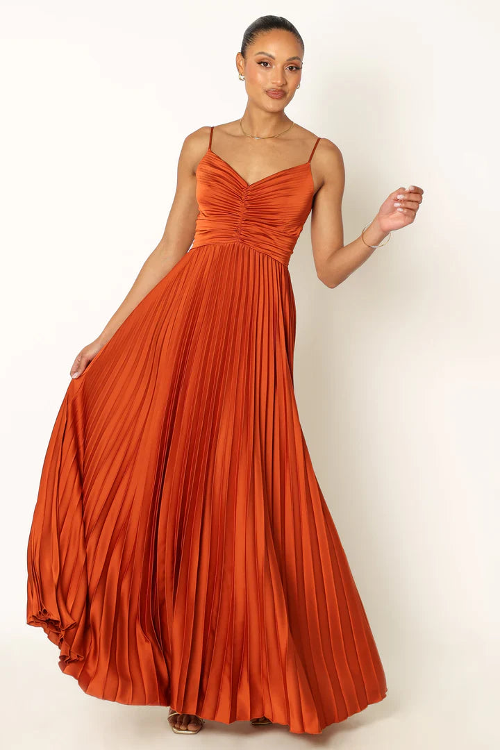 Aneira | Elegant Pleated Dress