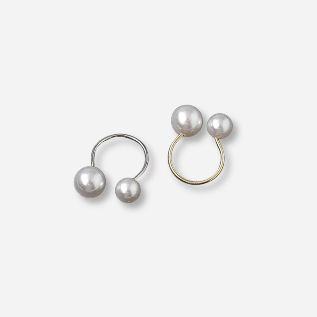 Lina adjustable pearl ring